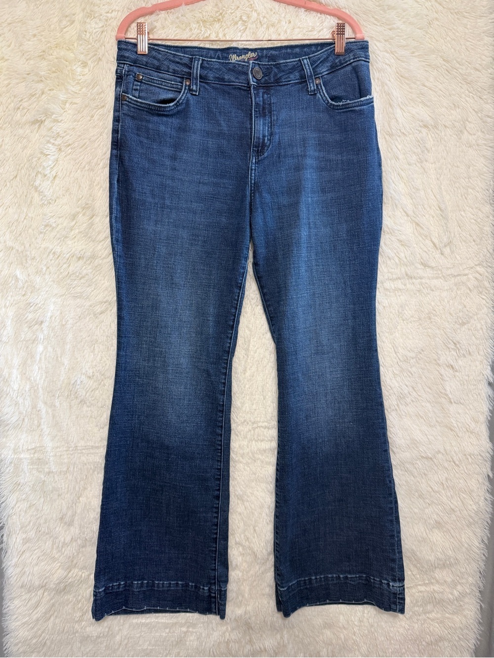 Wrangler Womens Retro High Rise Wide Leg Flare Jeans 13x32 Medium Wash Trouser